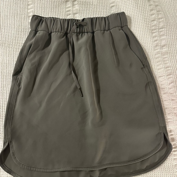 lululemon athletica Dresses & Skirts - Athletic lululemon Drawstring Skirt in Olive Green